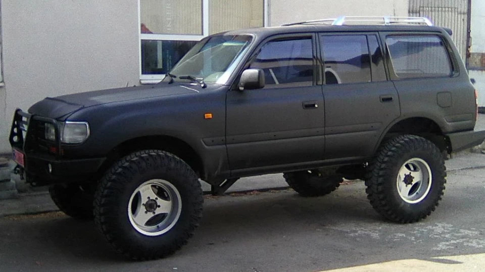 Toyota Land Cruiser TLC 80 VX 3