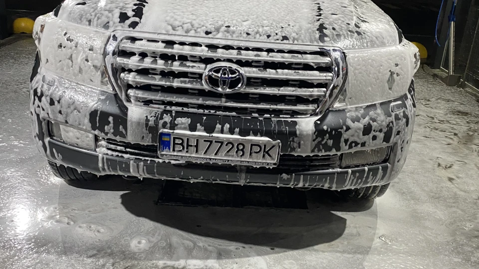 Toyota Land Cruiser V8