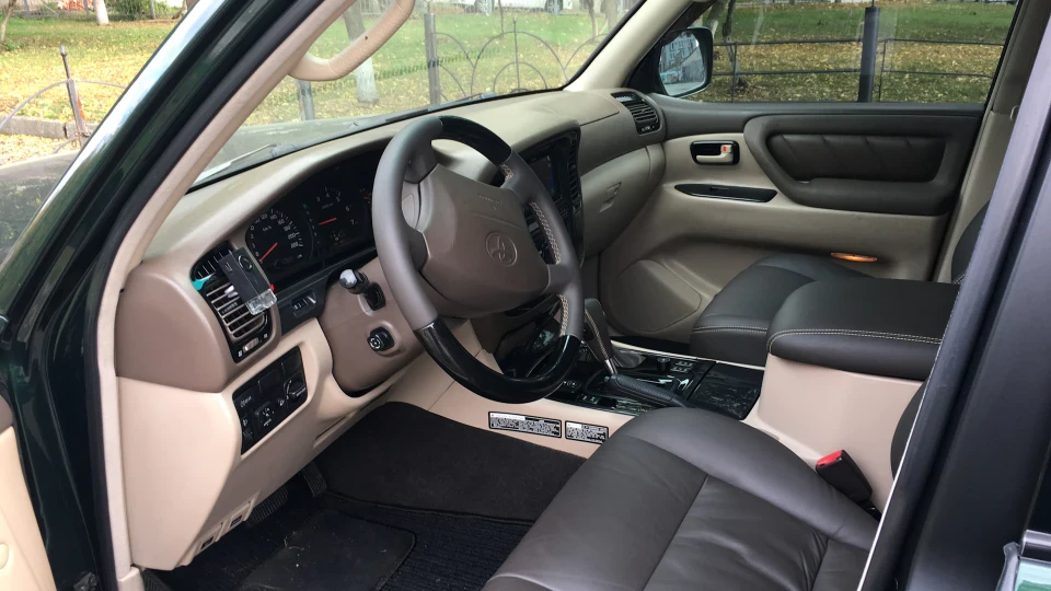 Toyota Land Cruiser Зелений 4