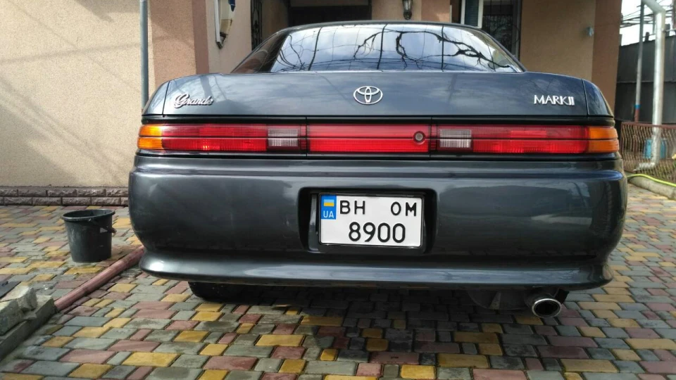 Toyota Mark II 4