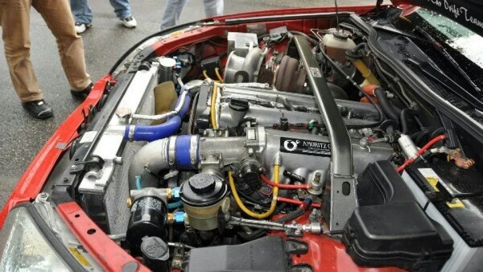 Toyota Mark II 2