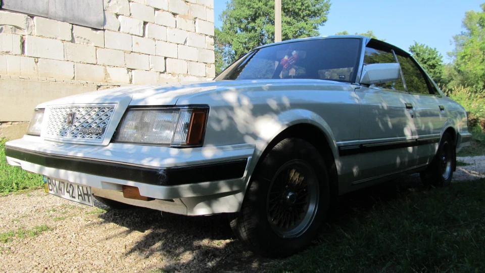 Toyota Mark II 2