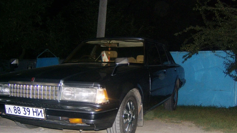 Toyota Mark II 2