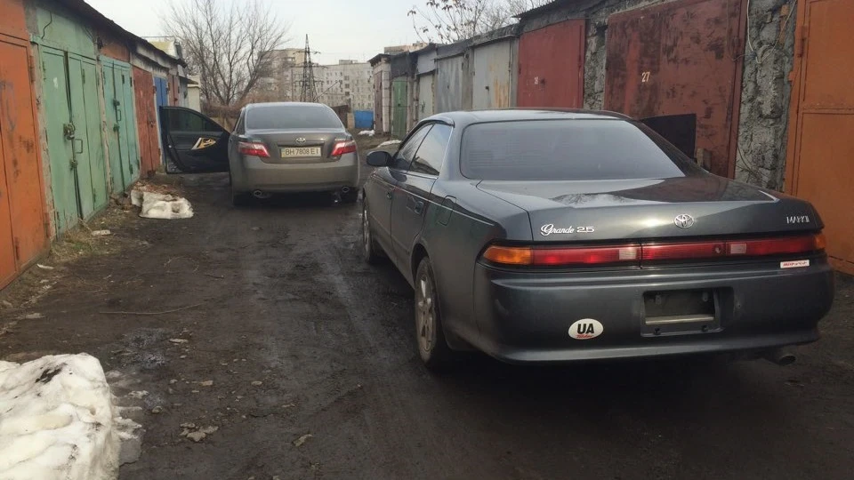 Toyota Mark II 2