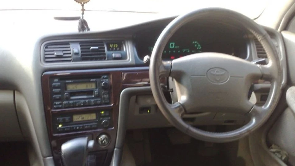 Toyota Mark II Біла красуня 2