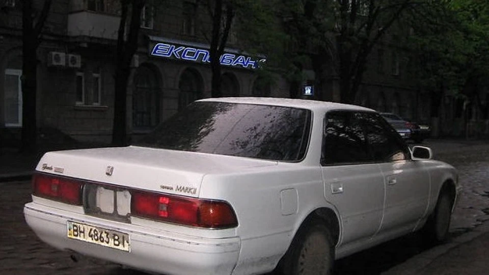 Toyota Mark II біла японочка 2