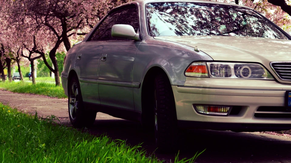 Toyota Mark II Grande 2.5 3