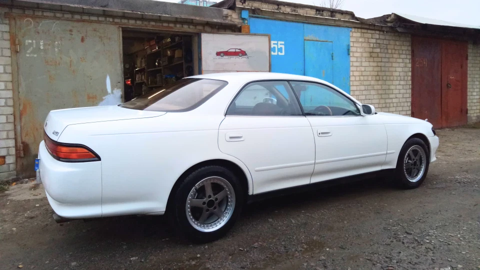 Toyota Mark II Grande G 2.5 5