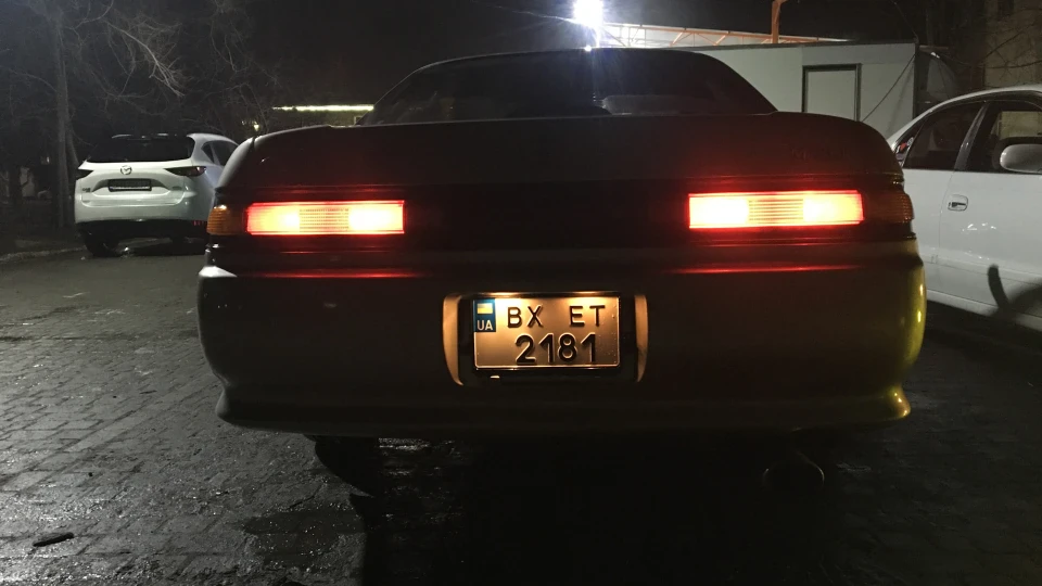 Toyota Mark II JZX90 4