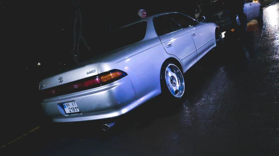 Toyota Mark II JZX90 5