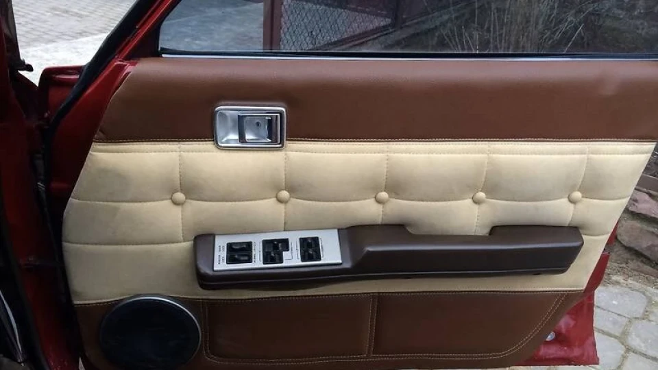 Toyota Mark II Червоний EXclusive 5