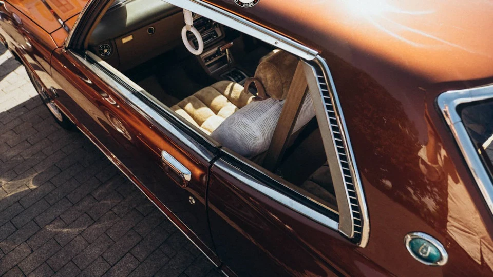 Toyota Mark II MX-40 coupe 3