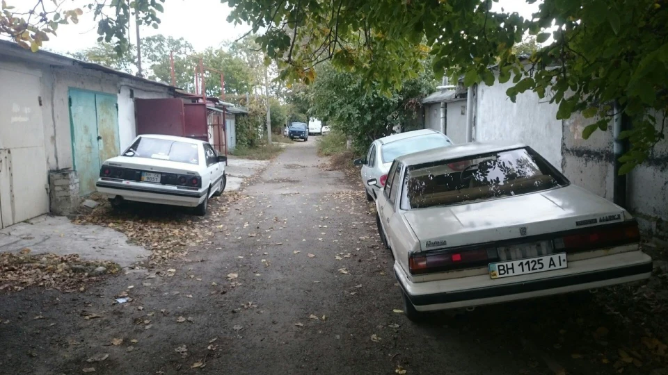 Toyota Mark II oldairplane 3