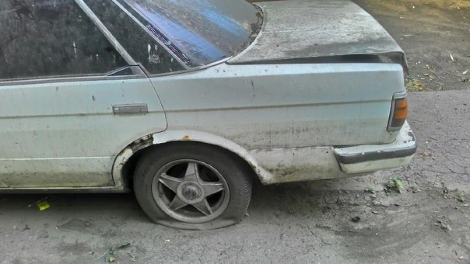 Toyota Mark II Resto) 2