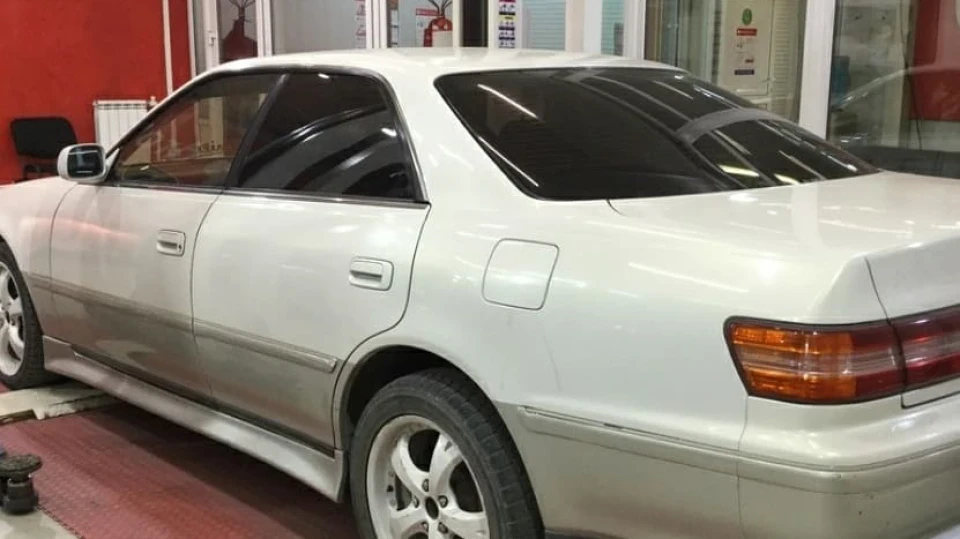 Toyota Mark II Турбодизельна гармата 3