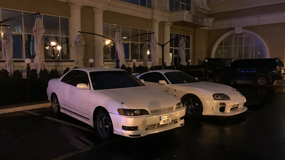 Toyota Mark II Вішка гармата 4