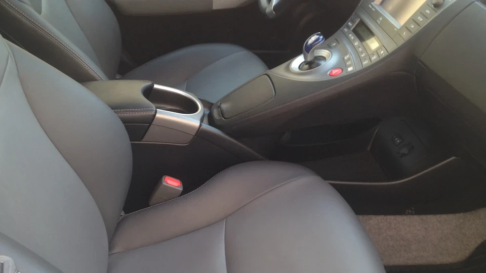 Toyota Prius 3