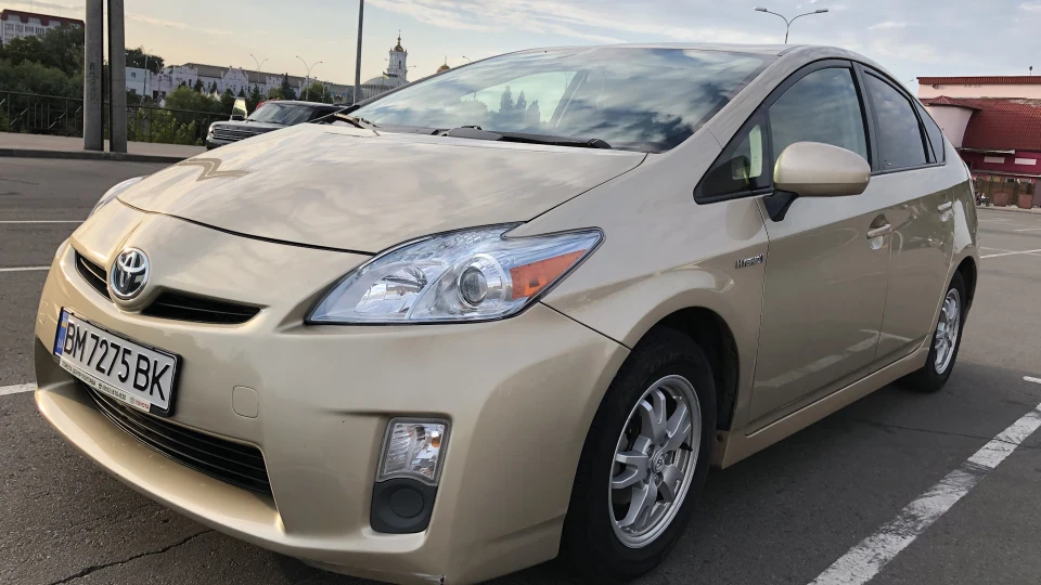 Toyota Prius 5