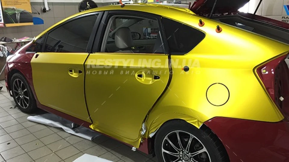Toyota Prius 4
