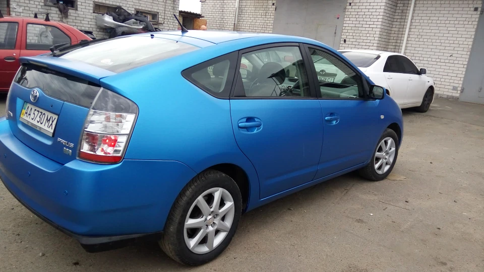 Toyota Prius Oracal - Azur metallic 3