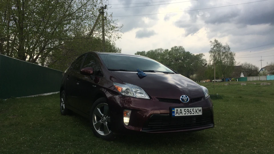 Toyota Prius Persona Series 5