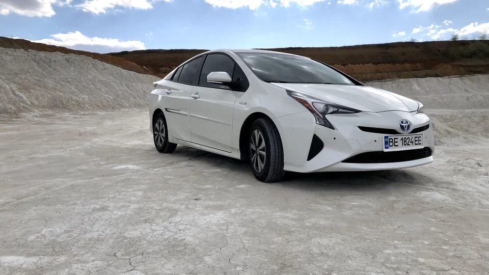 Toyota Prius ⛽️напівкровка🔋 2