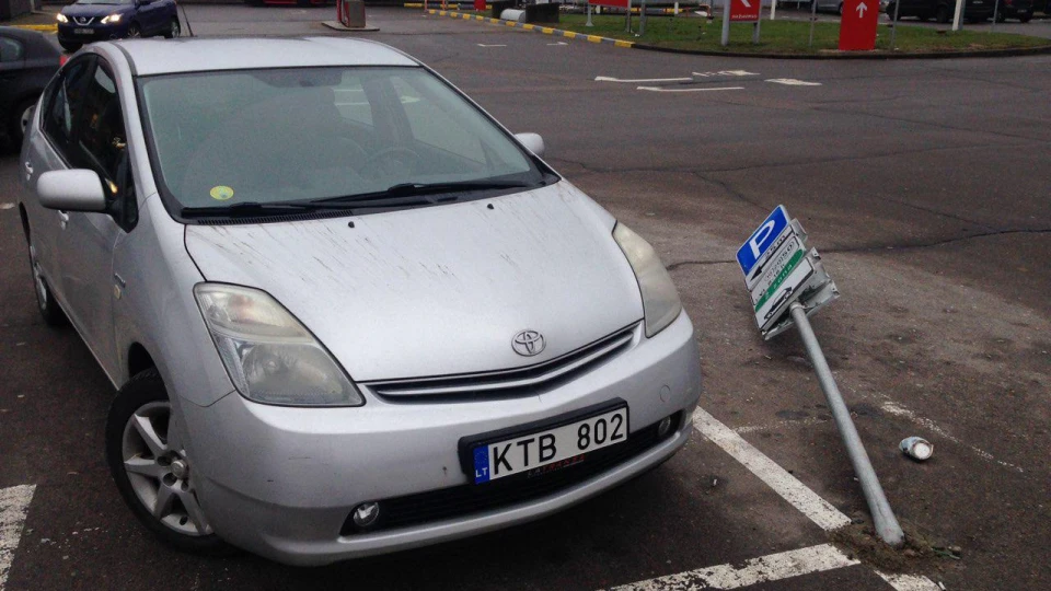 Toyota Prius StaNcE-YoB