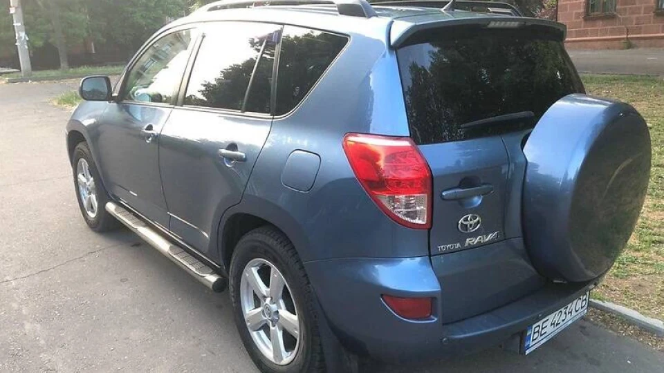 Toyota RAV4 4