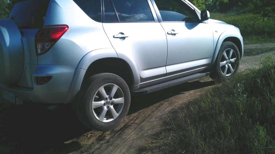 Toyota RAV4 3