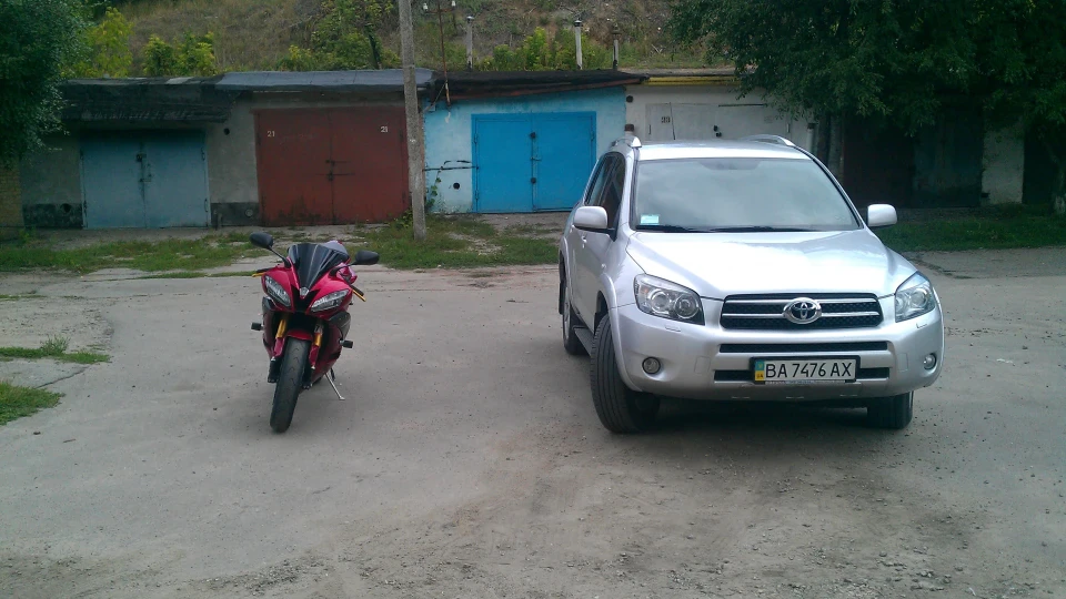 Toyota RAV4 4