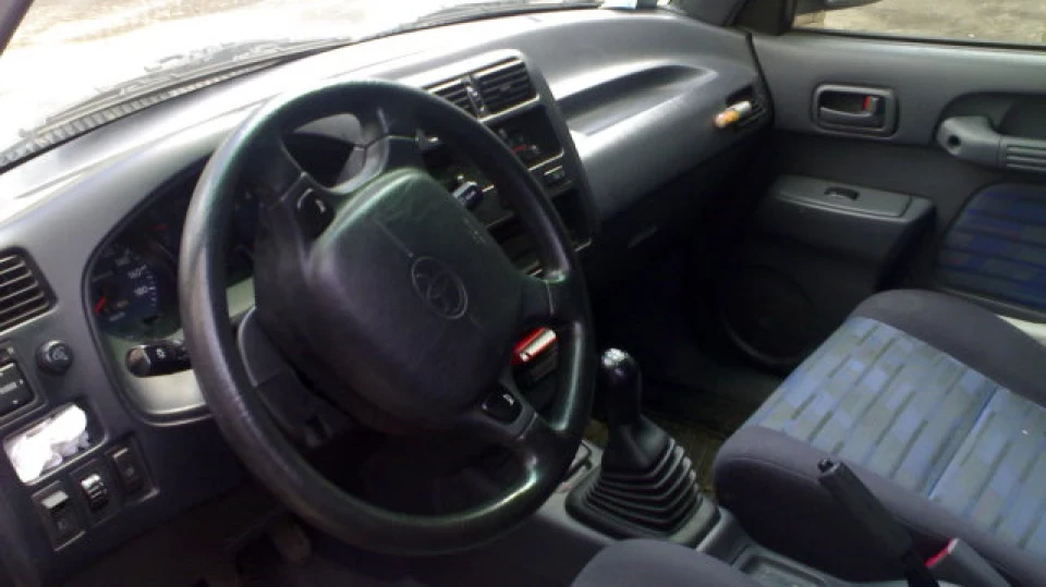 Toyota RAV4 2