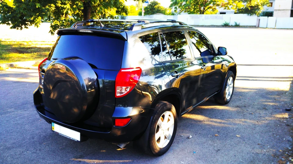 Toyota RAV4 4