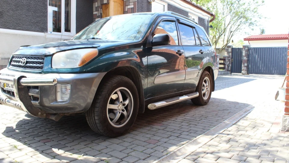 Toyota RAV4 5