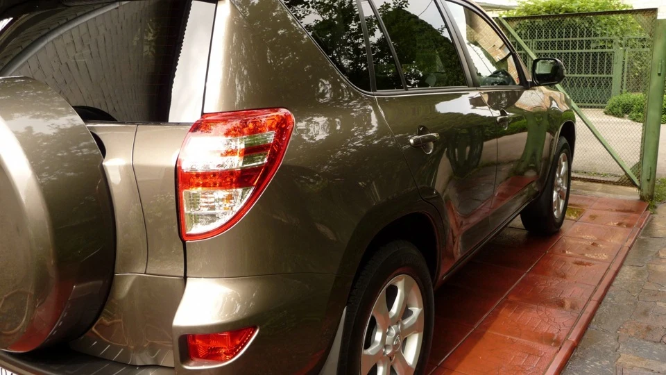 Toyota RAV4 3