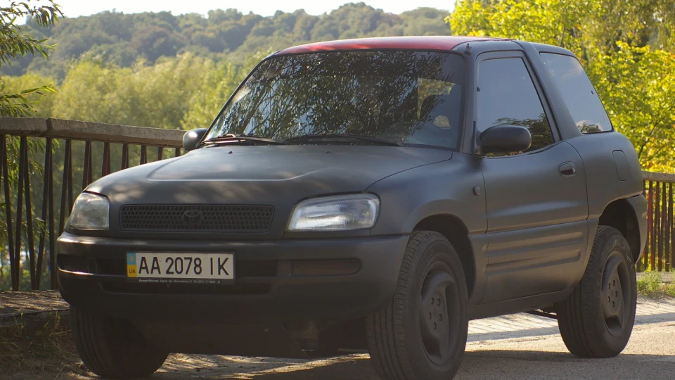 Toyota RAV4 2
