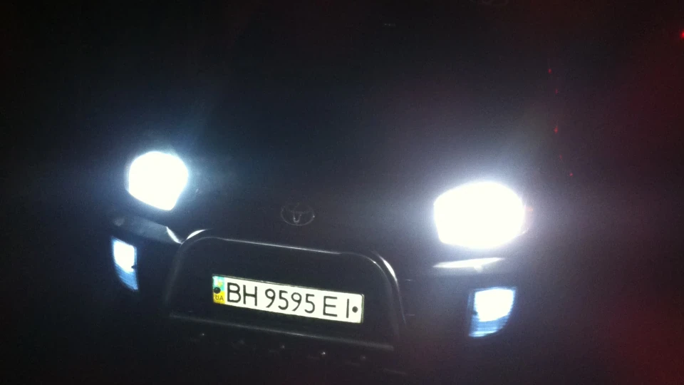 Toyota RAV4 2