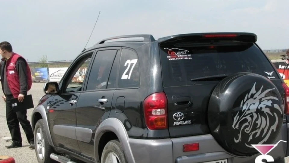 Toyota RAV4 3