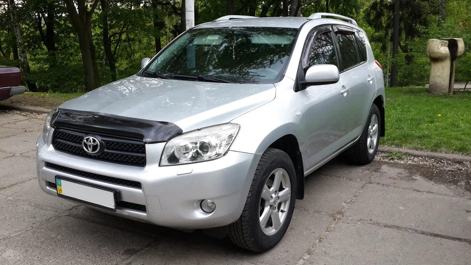 Toyota RAV4 5