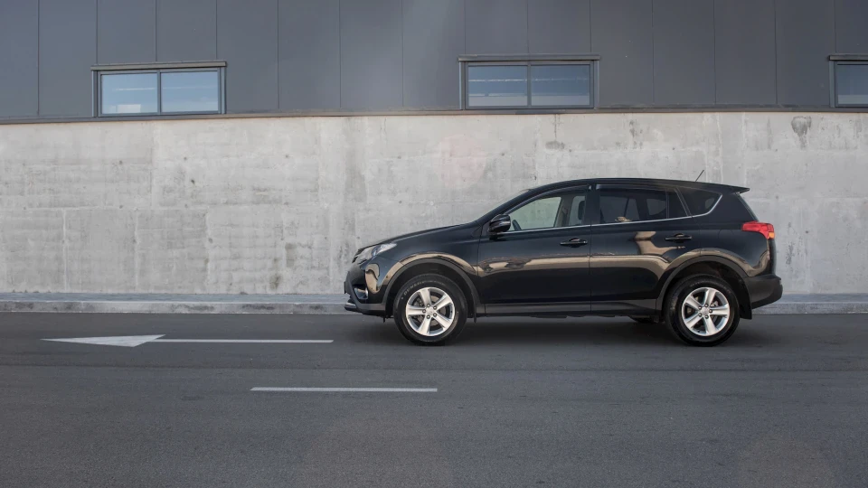 Toyota RAV4 3