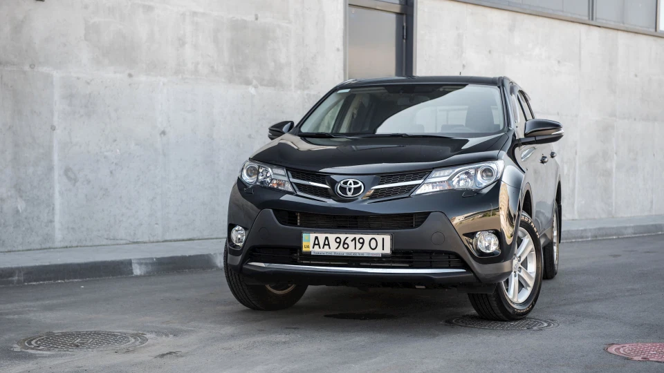 Toyota RAV4 5