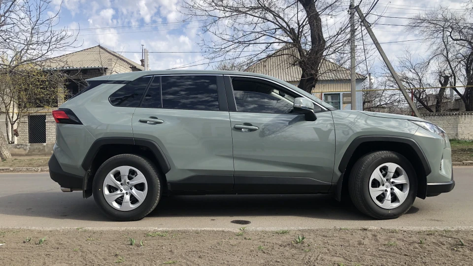 Toyota RAV4 3