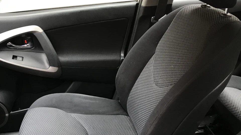 Toyota RAV4 4