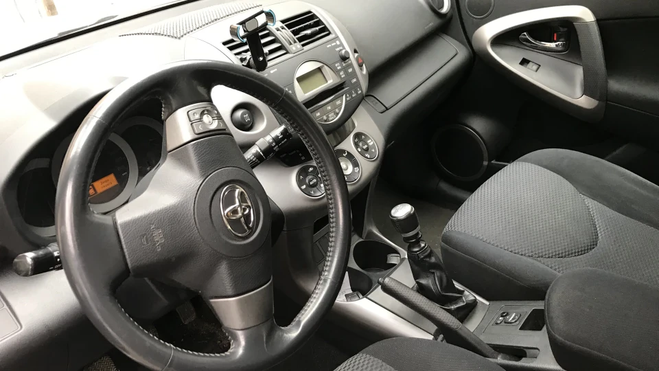 Toyota RAV4 5