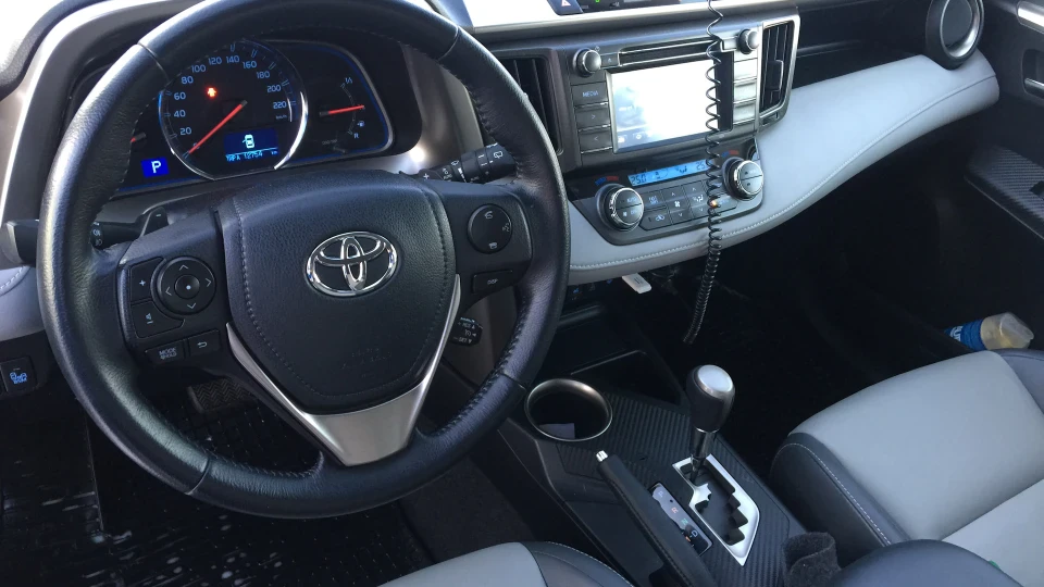 Toyota RAV4 5