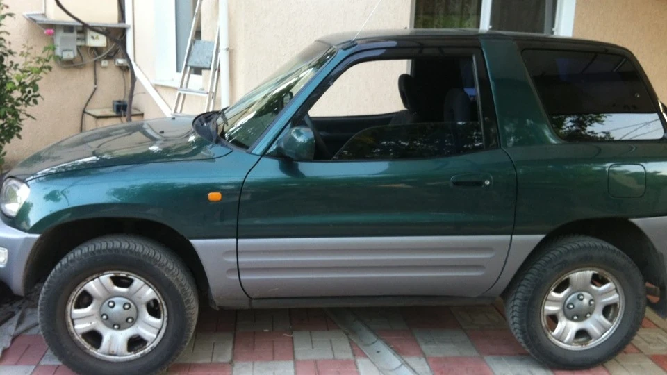 Toyota RAV4 4
