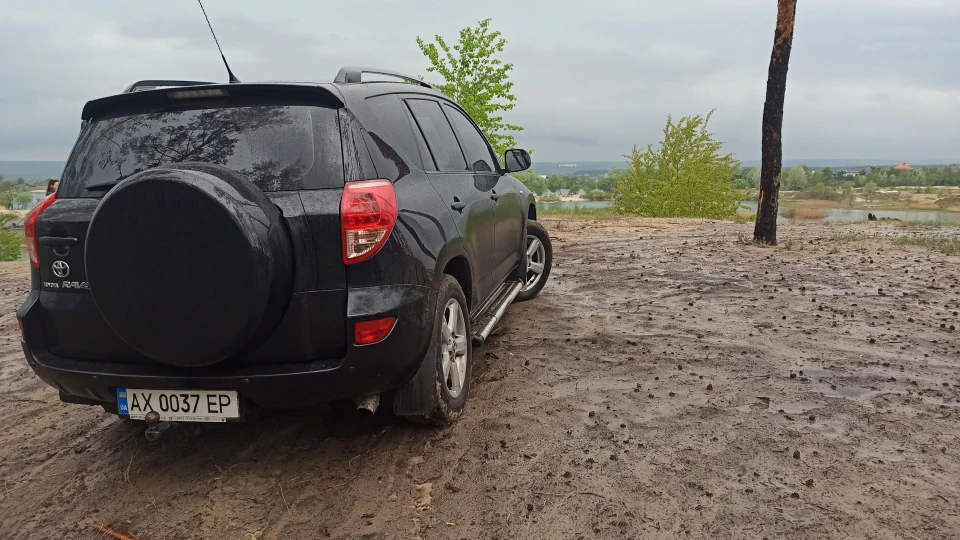 Toyota RAV4 2.0 Європа 3