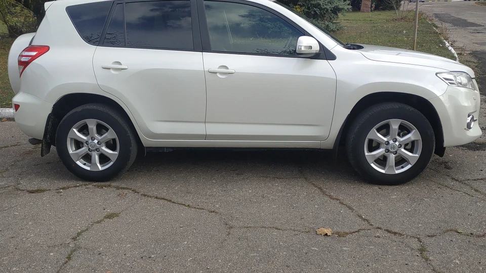 Toyota RAV4 2.0 Turbo