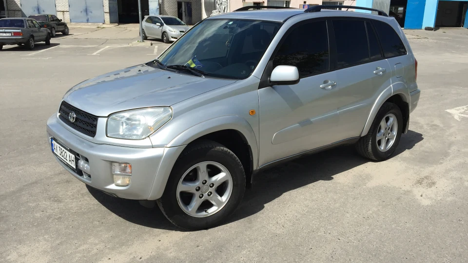 Toyota RAV4 2.0 VVT-i