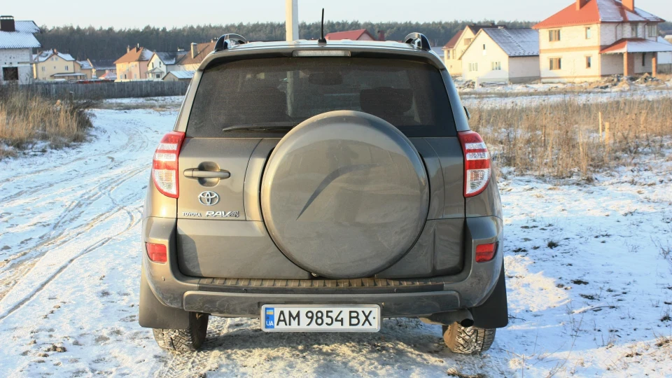 Toyota RAV4 2.04АТ 3