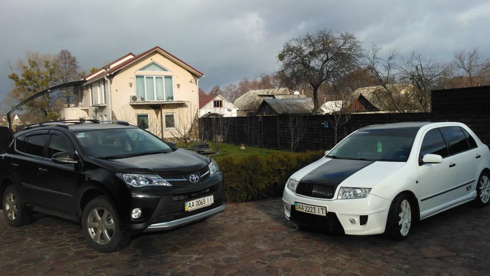 Toyota RAV4 2.2 TDI 2